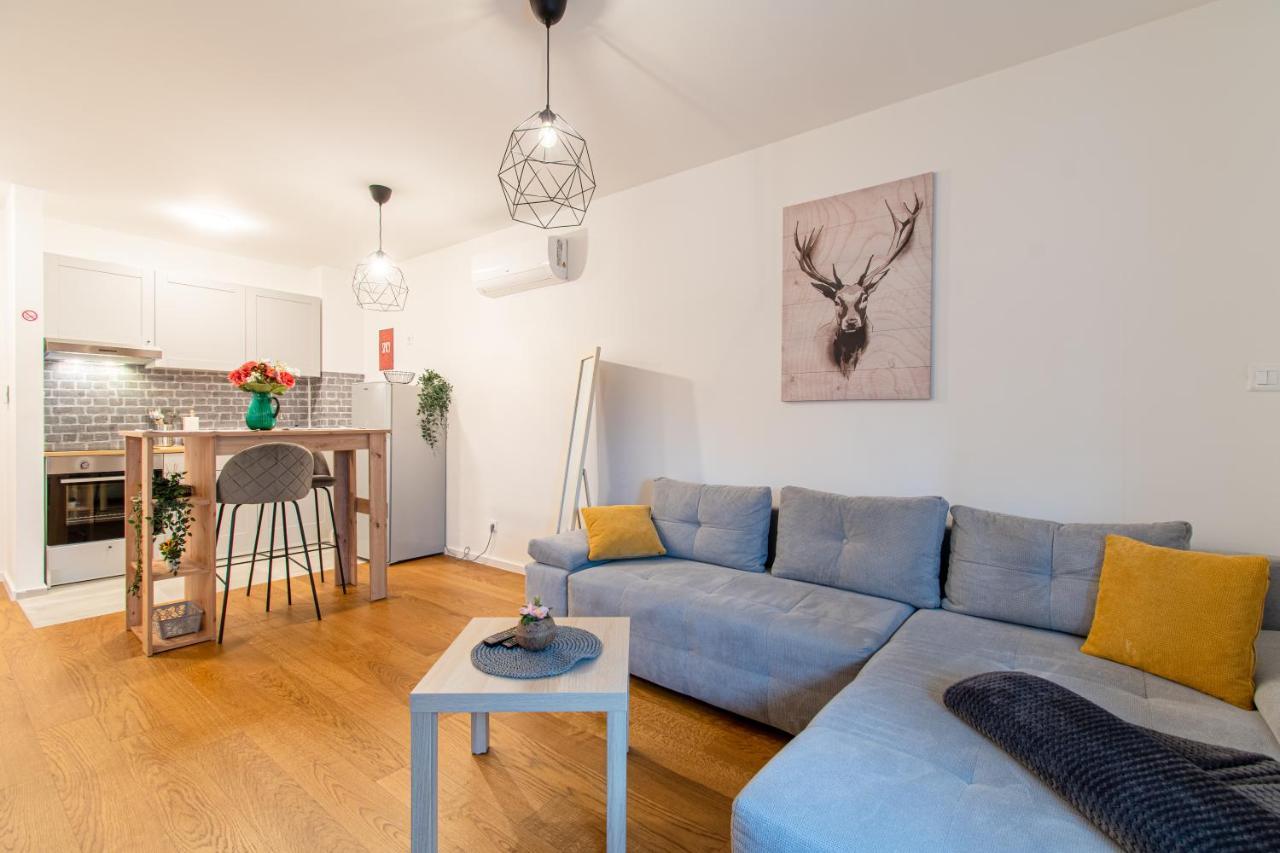 Ferienwohnung Flexible Selfcheckins 39 - Zagreb - Parking - New Exterior foto